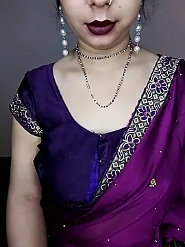 Snapshot of Oh_011 chatting on November 2025 03:13:02 PM Oh 011 online show from November 2025 03:13:02 PM