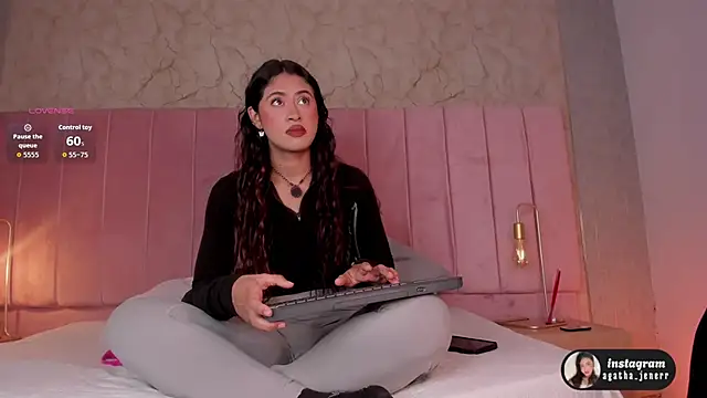 agatha jener online show from January 2026 11:26:01 AM