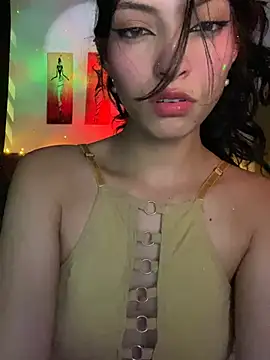 Snapshot of Mia_Clay1 chatting on May 2026 05:36:01 AM Mia Clay1 online show from May 2026 05:36:01 AM