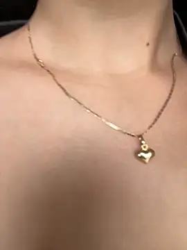 Juanita-Diaz online show from November 2025 08:31:01 PM