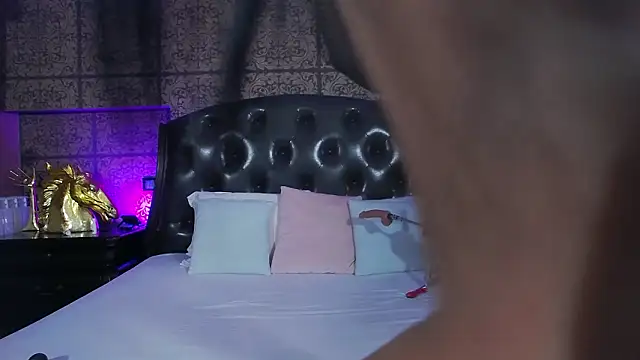 KendraMaxx online show from February 2026 06:13:01 AM