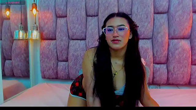 miss aris online show from March 2026 03:42:02 AM