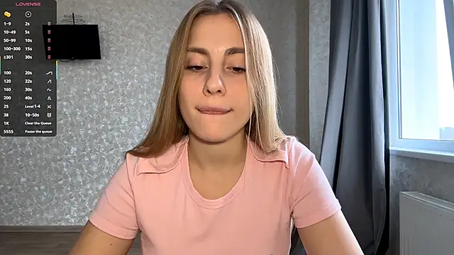 DreamyOlivia online show from November 2025 11:23:02 AM