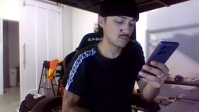 Snapshot of Jbenz420 chatting on July 2026 07:20:01 PM Jbenz420 online show from July 2026 07:20:01 PM