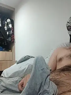 Snapshot of Superwow54 chatting on October 2025 04:50:01 PM Superwow54 online show from October 2025 04:50:01 PM