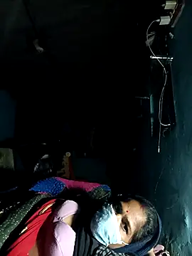 Hot-honi online show from November 2025 11:47:02 PM