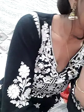 Snapshot of siya_rani67 chatting on November 2025 10:30:02 PM siya rani67 online show from November 2025 10:30:02 PM