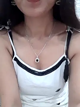 Snapshot of siya_rani67 chatting on November 2025 05:46:02 PM siya rani67 online show from November 2025 05:46:02 PM