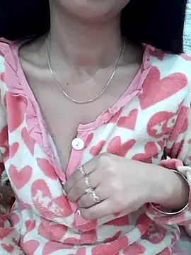 Snapshot of siya_rani67 chatting on December 2025 05:52:02 PM siya rani67 online show from December 2025 05:52:02 PM