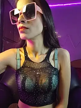 royeoy22 online show from April 2026 11:29:02 AM