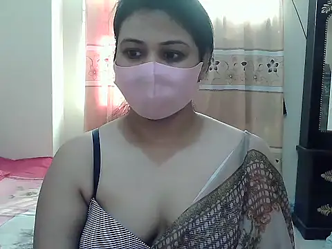 Snapshot of Elena_cruz5 chatting on November 2025 02:32:01 AM Elena cruz5 online show from November 2025 02:32:01 AM