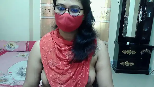 Snapshot of Elena_cruz5 chatting on November 2025 12:56:02 AM Elena cruz5 online show from November 2025 12:56:02 AM