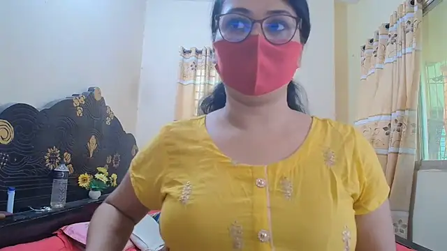 Snapshot of Elena_cruz5 chatting on June 2026 07:55:02 AM Elena cruz5 online show from June 2026 07:55:02 AM