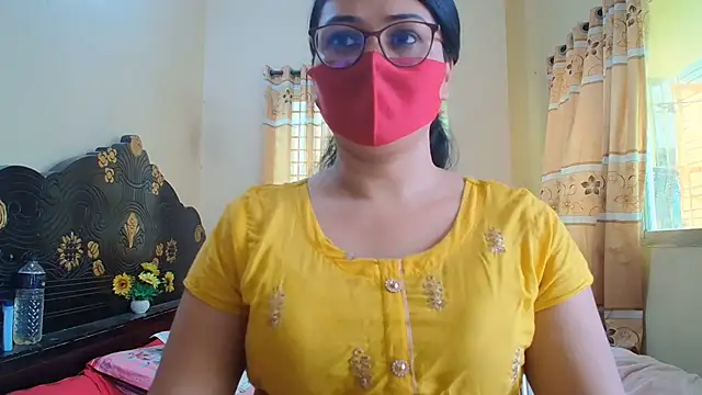 Snapshot of Elena_cruz5 chatting on June 2026 03:42:01 AM Elena cruz5 online show from June 2026 03:42:01 AM