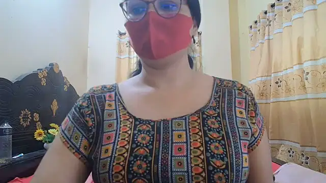 Snapshot of Elena_cruz5 chatting on June 2026 09:14:01 AM Elena cruz5 online show from June 2026 09:14:01 AM