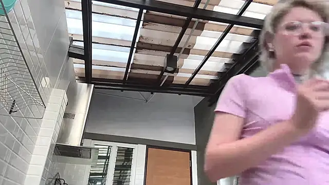 Takopi  online show from March 2026 01:35:02 AM