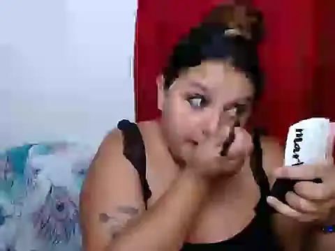 Snapshot of KeilyHall chatting on October 2025 09:53:02 AM KeilyHall online show from October 2025 09:53:02 AM