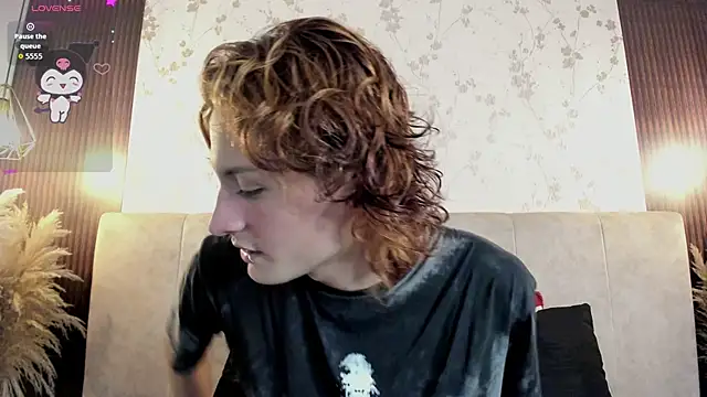 DarcyCullen online show from September 2025 11:43:01 AM