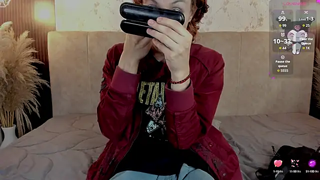 DarcyCullen online show from September 2025 11:36:02 AM