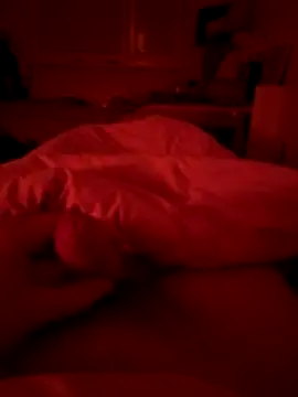 Youngyguy online show from December 2025 09:09:02 PM