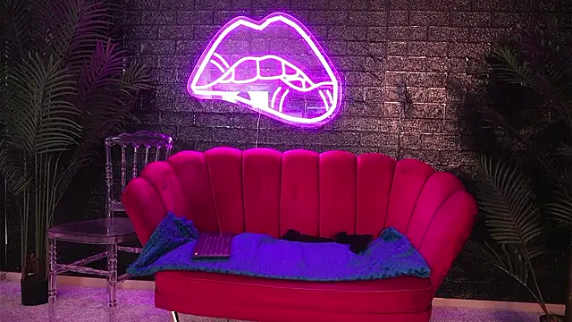 Snapshot of CherrySin chatting on February 2026 08:29:02 PM CherrySin online show from February 2026 08:29:02 PM