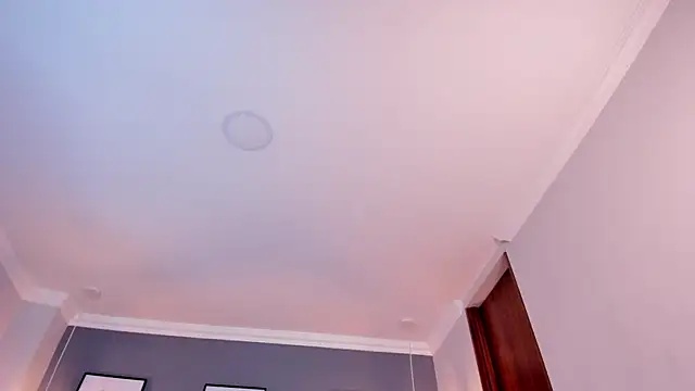 Snapshot of Nina_Ford chatting on April 2026 03:20:01 AM Nina Ford online show from April 2026 03:20:01 AM