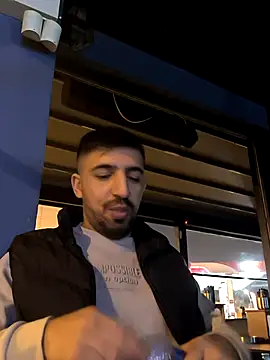 Snapshot of ahmet4090 chatting on November 2025 06:20:01 PM ahmet4090 online show from November 2025 06:20:01 PM