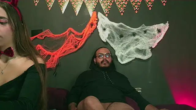 Snapshot of _leda_swan_ chatting on October 2025 01:34:02 PM leda swan online show from October 2025 01:34:02 PM