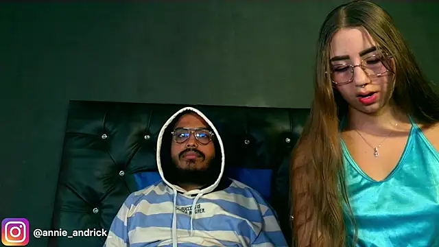 Snapshot of _leda_swan_ chatting on December 2025 01:27:01 PM leda swan online show from December 2025 01:27:01 PM