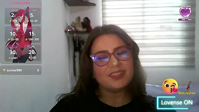 Snapshot of Vesper_Vixen chatting on October 2025 02:04:02 PM Vesper Vixen online show from October 2025 02:04:02 PM