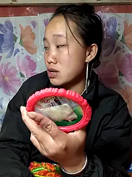 Snapshot of liu-liusexy chatting on November 2025 02:07:01 PM liu-liusexy online show from November 2025 02:07:01 PM