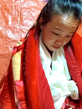 Snapshot of liu-liusexy chatting on December 2025 03:28:02 PM liu-liusexy online show from December 2025 03:28:02 PM