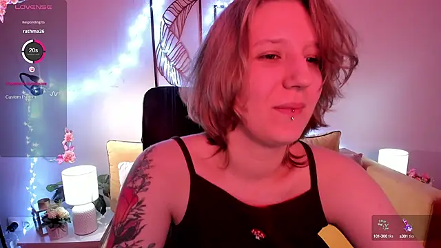 Hailey Foxy online show from October 2025 09:43:02 AM
