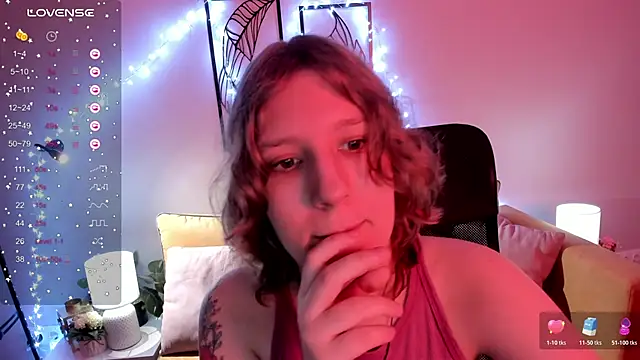 Hailey Foxy online show from October 2025 08:58:02 AM