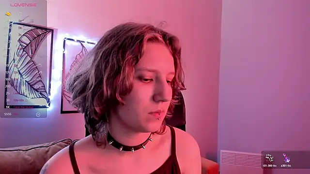 Snapshot of Hailey_Foxy chatting on October 2025 09:24:01 AM Hailey Foxy online show from October 2025 09:24:01 AM