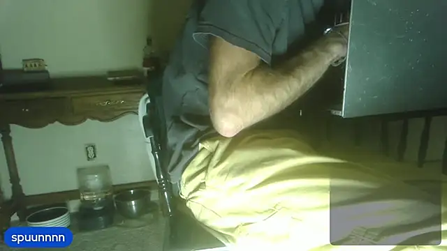 Snapshot of hungspundick1 chatting on November 2025 08:12:01 AM hungspundick1 online show from November 2025 08:12:01 AM