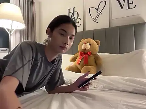 yourladycess  online show from February 2026 12:54:01 PM