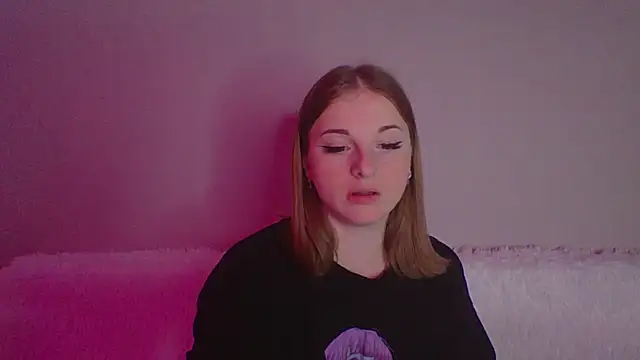 Star Girlish online show from October 2025 07:41:01 PM