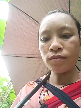 simi-lucy online show from September 2025 05:00:01 AM