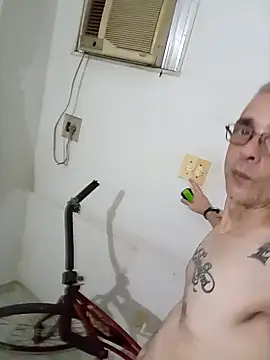 dinho carioca online show from March 2026 11:41:01 PM