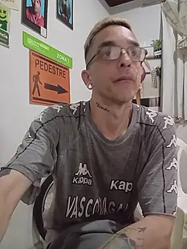 dinho carioca online show from April 2026 03:27:02 PM