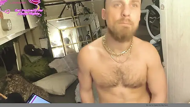 JuliCarl online show from April 2026 09:48:01 PM