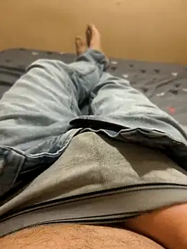 Snapshot of Normalludo0202 chatting on November 2025 03:45:01 PM Normalludo0202 online show from November 2025 03:45:01 PM