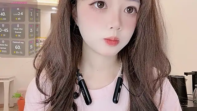 DDDDDoremi online show from February 2026 02:50:02 AM