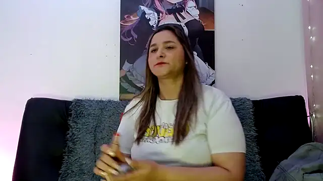 Snapshot of LAHILA_COOPERR chatting on November 2025 12:22:02 PM LAHILA COOPERR online show from November 2025 12:22:02 PM