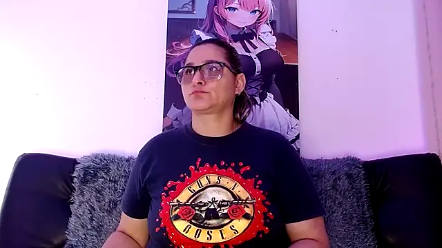 Snapshot of LAHILA_COOPERR chatting on November 2025 12:26:01 PM LAHILA COOPERR online show from November 2025 12:26:01 PM