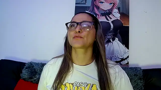 Snapshot of LAHILA_COOPERR chatting on December 2025 12:14:02 PM LAHILA COOPERR online show from December 2025 12:14:02 PM