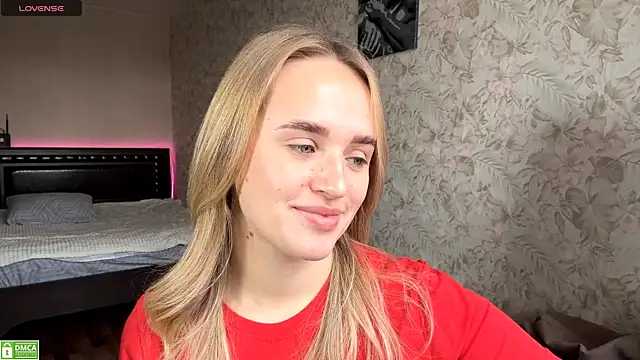 Snapshot of ElisabetLorney chatting on November 2025 08:15:02 AM ElisabetLorney online show from November 2025 08:15:02 AM