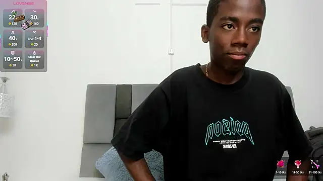 Snapshot of Alan_blacke chatting on September 2025 08:00:02 PM Alan blacke online show from September 2025 08:00:02 PM