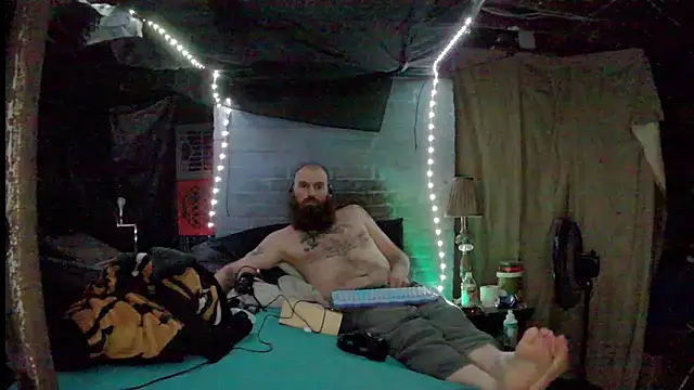 Cowboy815 online show from November 2025 10:37:02 AM